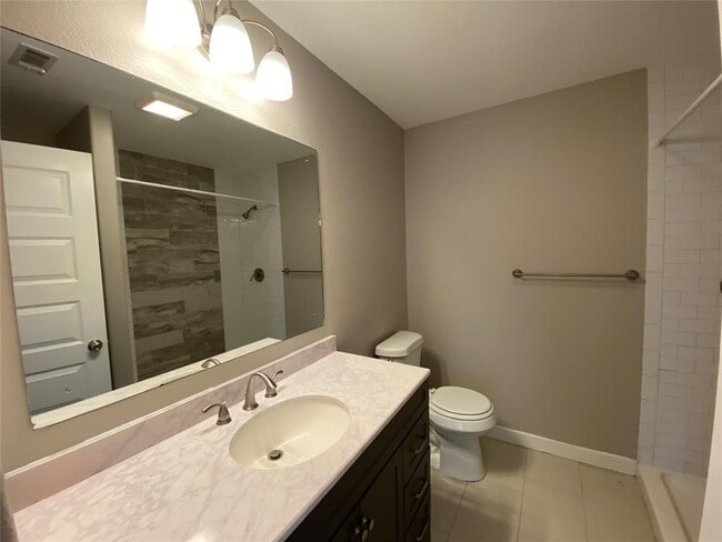 Building Photo - 6402 Auburn Dr
