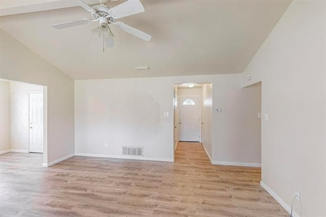 Building Photo - 1538 Oakbrook St