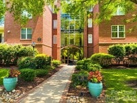 Building Photo - 785 Magnolia Ave