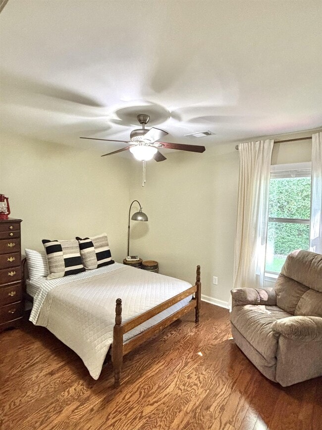 Building Photo - 6399 William Hill Dr