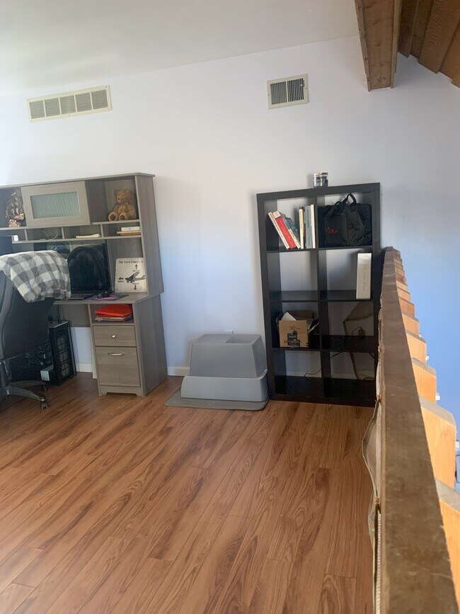 Building Photo - 2641 S Xanadu Way