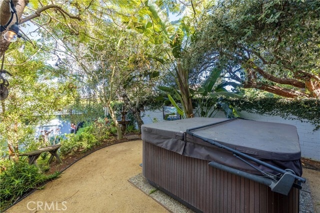 Building Photo - 301 Via Linda Vista