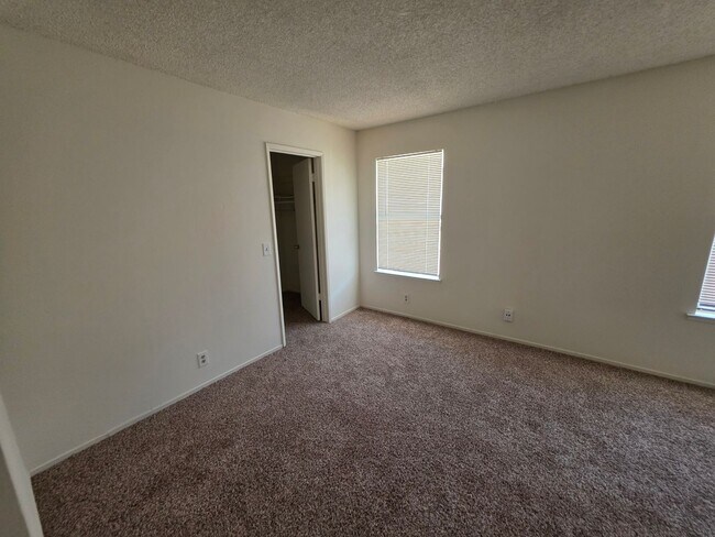 Building Photo - 11590 Garnet Way