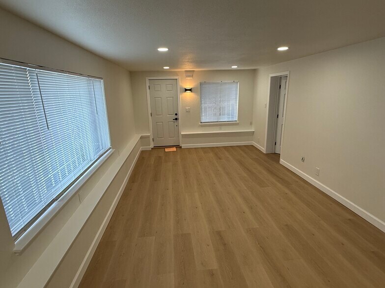 Building Photo - 3 San Miguel Ave