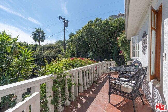 Building Photo - 8298 Presson Pl