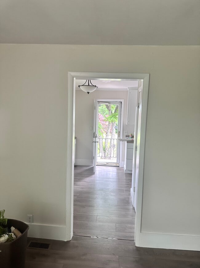 Primary Photo - 2715 Morena St