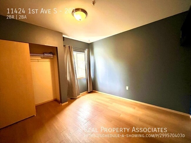 Building Photo - 11424 1st Ave S