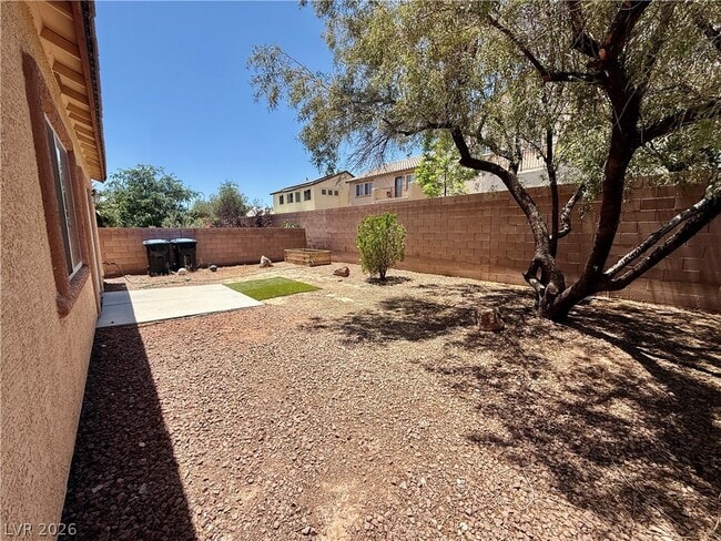 Building Photo - 6613 N McCarran St