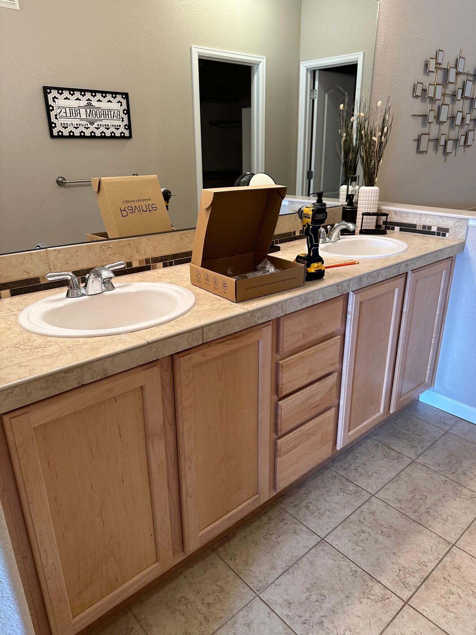 Building Photo - 6253 Kilmer Loop