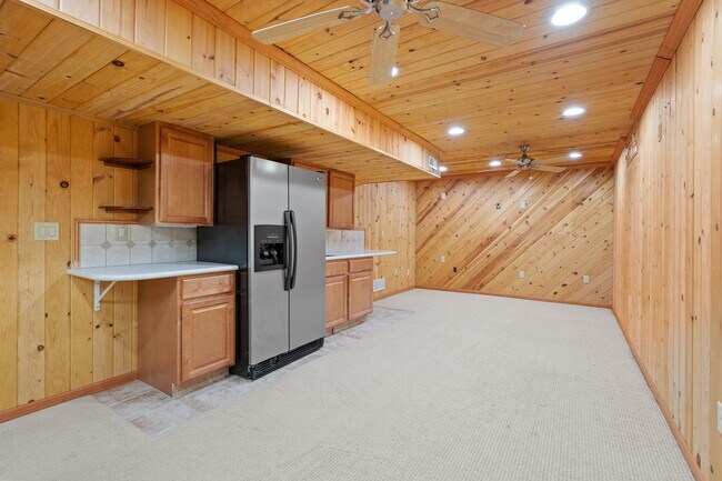 Building Photo - 9173 Princeton Rd