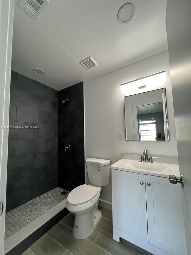 Building Photo - 12250 SW 113th Ln