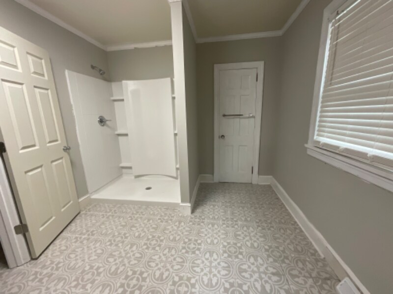 Building Photo - 400 Fourth St