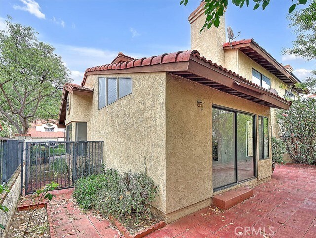 Building Photo - 1548 Vallecito Dr