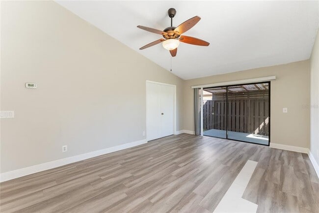 Building Photo - 5201 Bellefield Dr