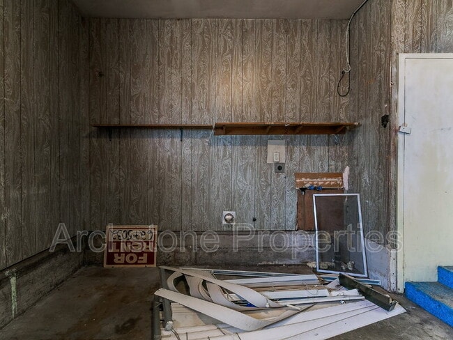 Building Photo - 4508 NW 26th St