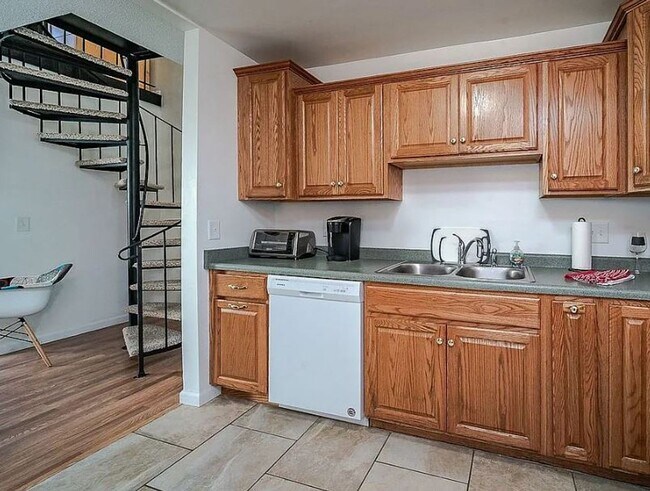 Building Photo - Spiral Staircase Loft Style One Bedroom in Brooklyn Park for $1,275.00/month!
