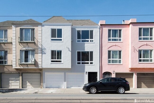 Primary Photo - NML2134 (2134 Judah)