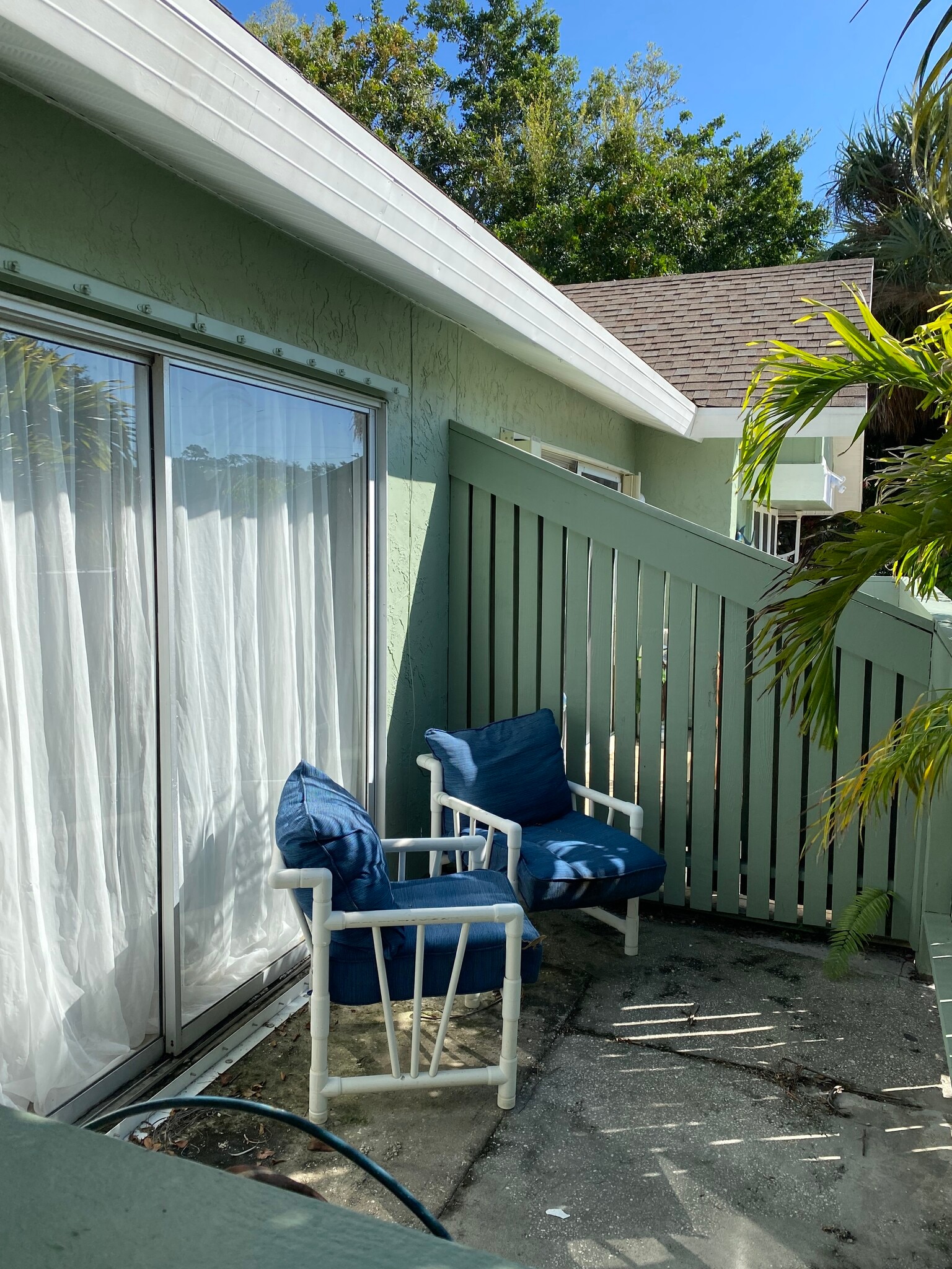 Building Photo - 1781 SE Linpark Ct