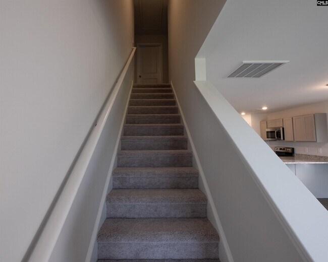 Building Photo - 925 S Desert Orch Ln