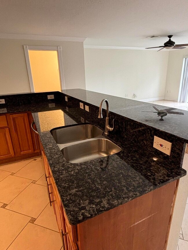 Building Photo - 12577 Westhampton Cir