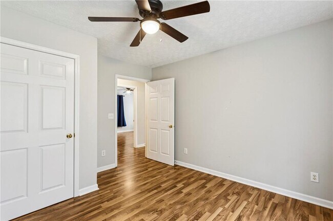 Building Photo - 6365 Union Hill Rd