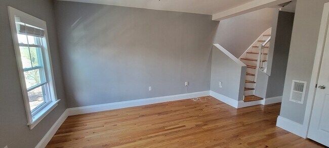 Building Photo - 1 Mount Pleasant Pl