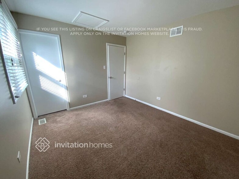 Building Photo - 3500 Christine Ave