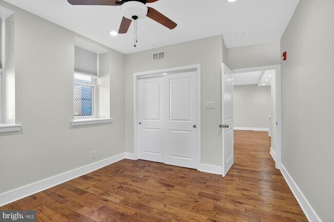 Building Photo - 1420 E Susquehanna Ave