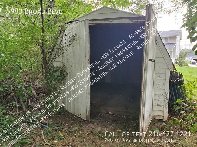 Building Photo - Welcome home !!