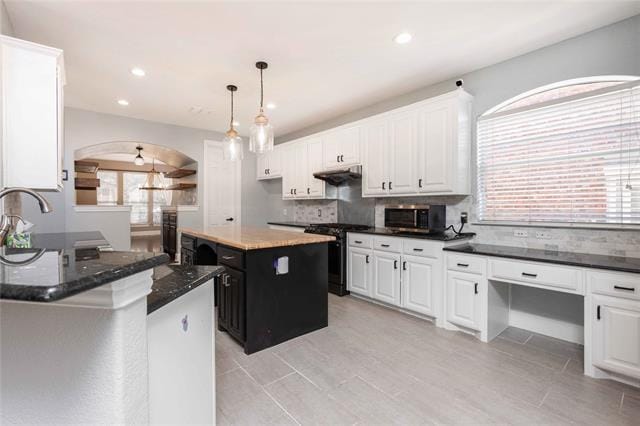 Building Photo - 1687 Sandstone Dr