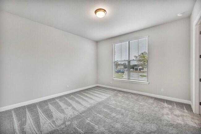 Building Photo - 272 Wellborn Rd