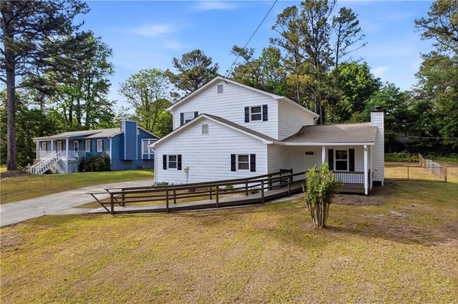 Building Photo - 5081 Hubert Dr