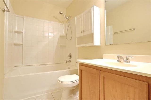 Building Photo - 1724 Honey Creek Ln