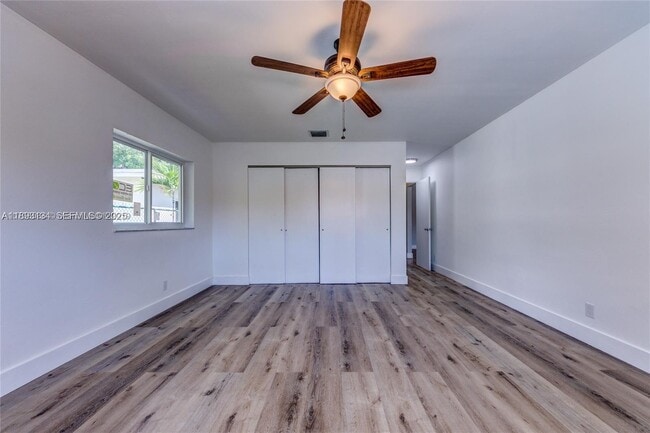 Building Photo - 2363 SW 21st Ter