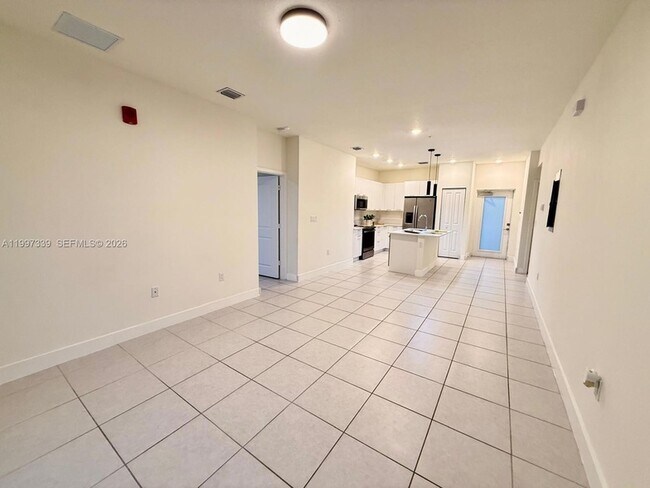 Building Photo - 8001 NW 41st St