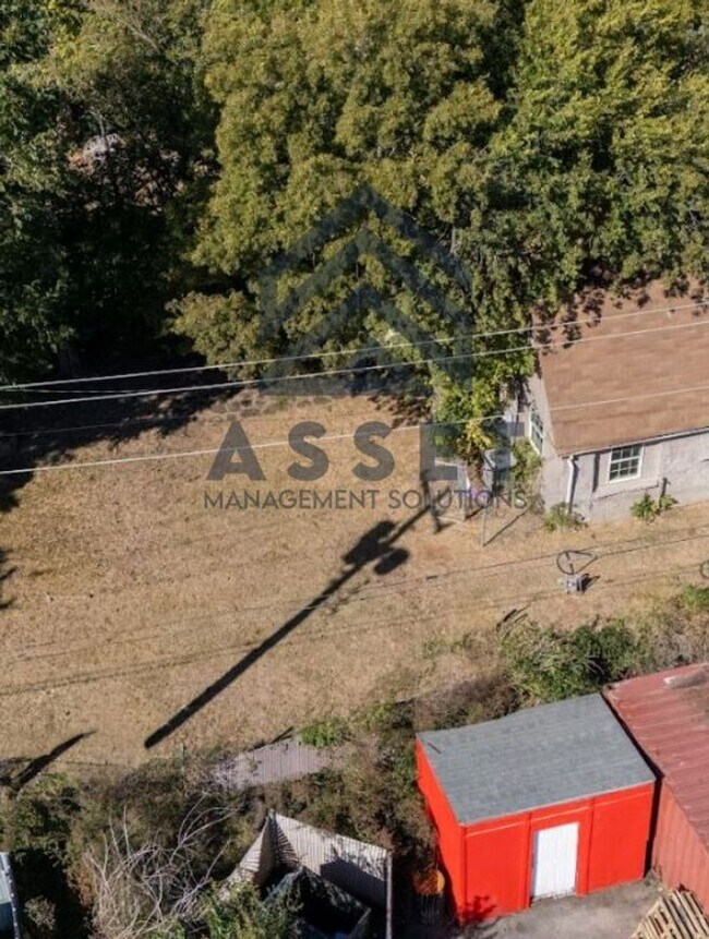 Building Photo - 4 Bedroom Available for Lease & Rent to Own!