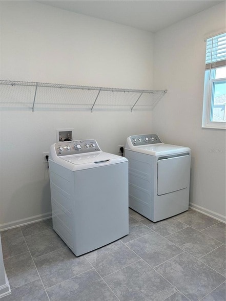 Building Photo - 2525 Relaxing Ln