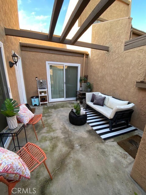 Building Photo - 2700 N Brea Blvd