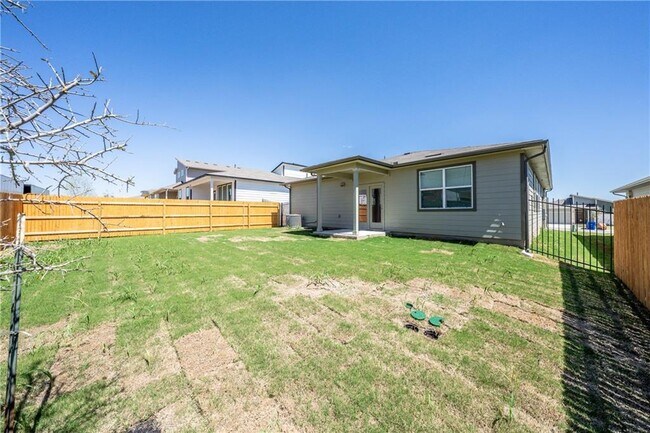 Building Photo - 13708 Lubeck Dr