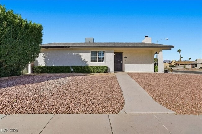 Building Photo - 6353 Whippoorwill Way