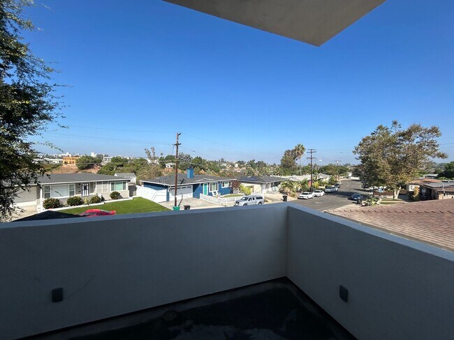 Building Photo - Newly Built in 2024! Driveway & Garage Par...