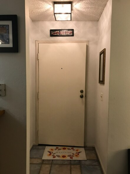 Building Photo - 21372 Brookhurst St