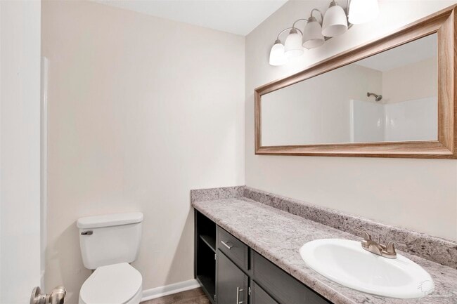 Building Photo - 1382 Fairchild St