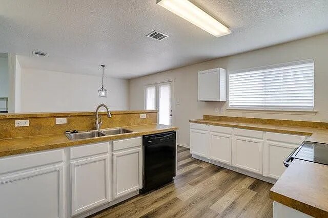 Building Photo - 357 Dakota Ridge Dr