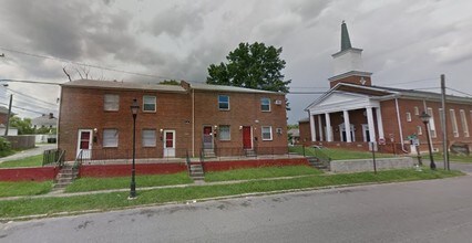 Building Photo - Northside Apartment Complex