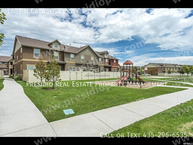 Building Photo - 1607 N Catagena Pkwy