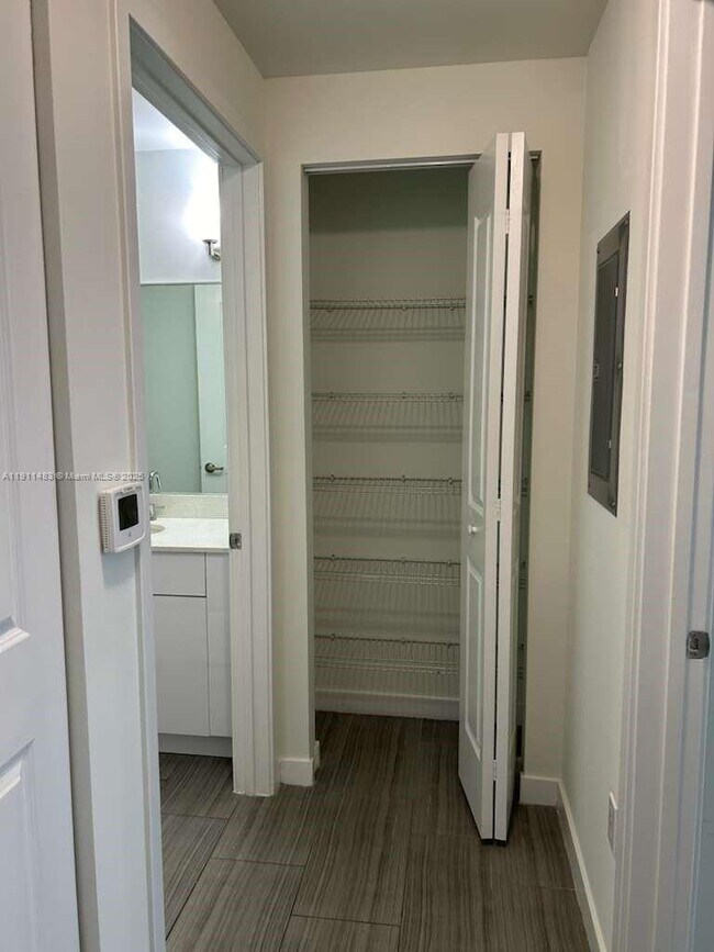 Building Photo - 1776 Polk St