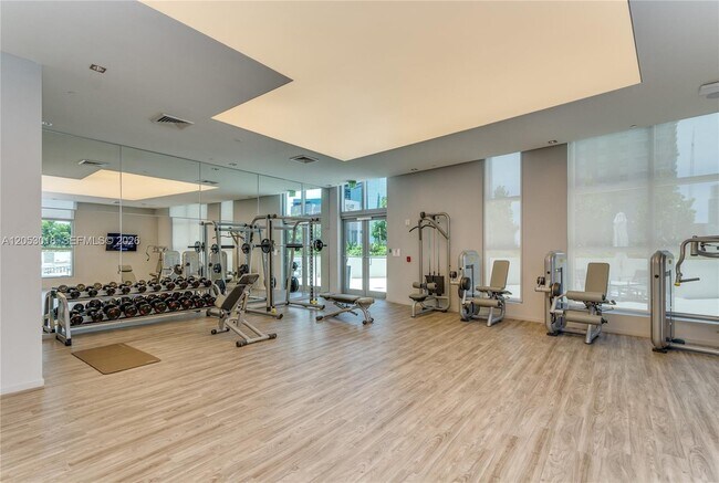 Building Photo - 1100 S Miami Ave