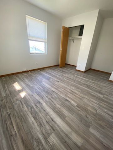 Building Photo - 2506 24th Pl