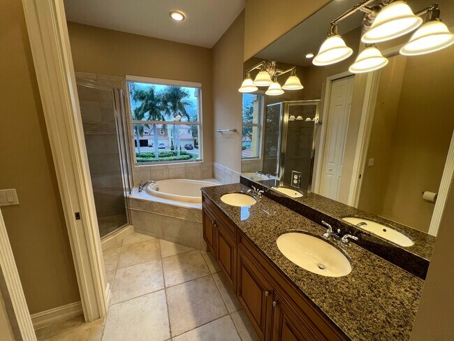 Master Bathroom - 7060 San Lorenzo Ct